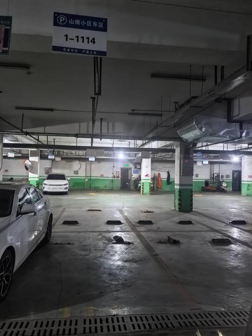 京牌集北京私家车带牌照市场行情：小白必看的避坑指南